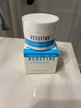 **NEW/sealed** Rodan + Fields REDEFINE Lip Renewing Serum capsules (60 count )